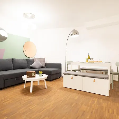 Apartment Ko-living - Yellow Submarine - Altstadt - Kueche - 2 Sz - Getrennte Betten - Bis 7 Gaeste *